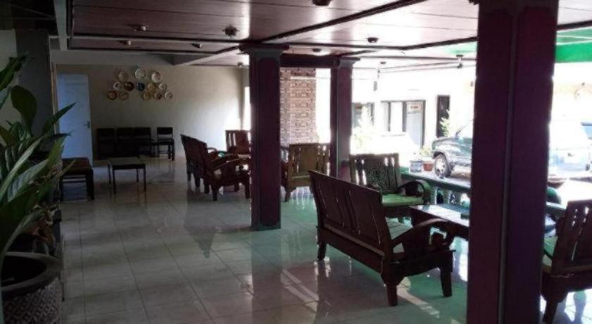 Komajaya Komaratih Hotel Tawangmangu Luaran gambar